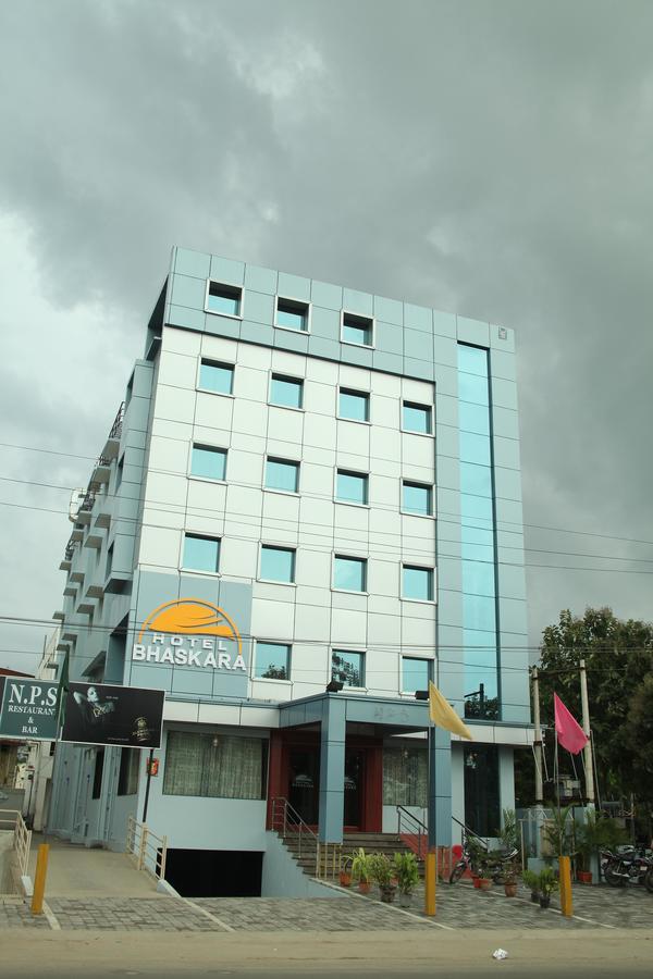Hotel Bhaskara Chittoor ภายนอก รูปภาพ
